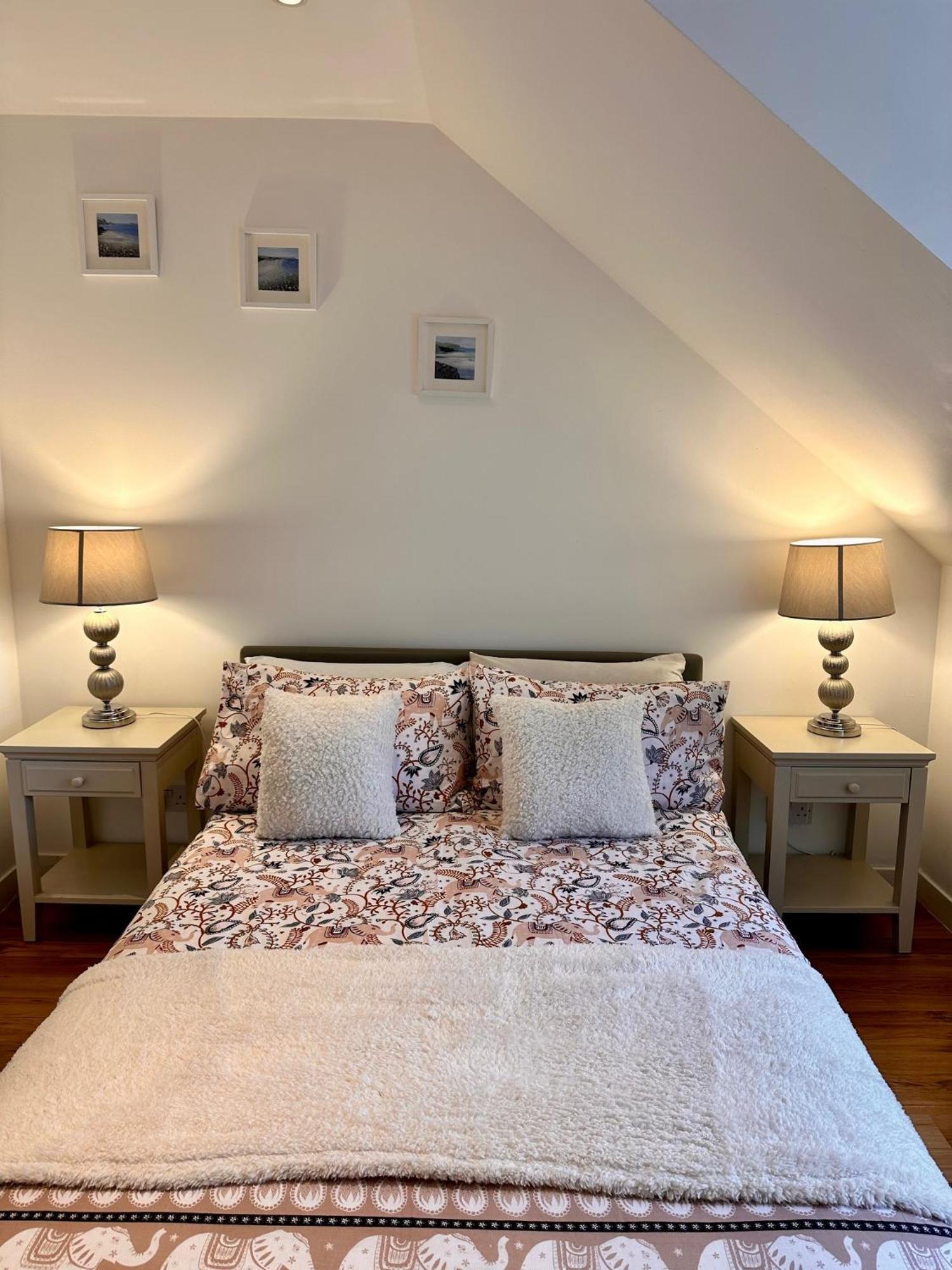 3-Bedroom Flat In The City Centre Next To The River Ness Inverness Zewnętrze zdjęcie